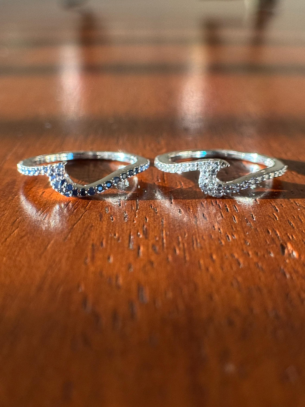 Sapphire & Aquamarine Wave Ring – Stacking Ocean-Inspired Jewelry